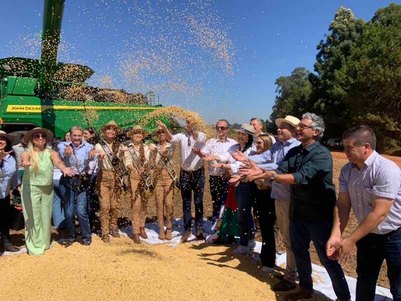comaja-participa-da-16-abertura-oficial-da-colheita-da-soja-no-rio-grande-do-sul